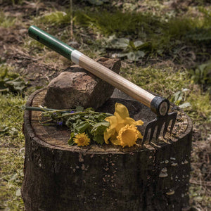 The "Mary" Hand Rake