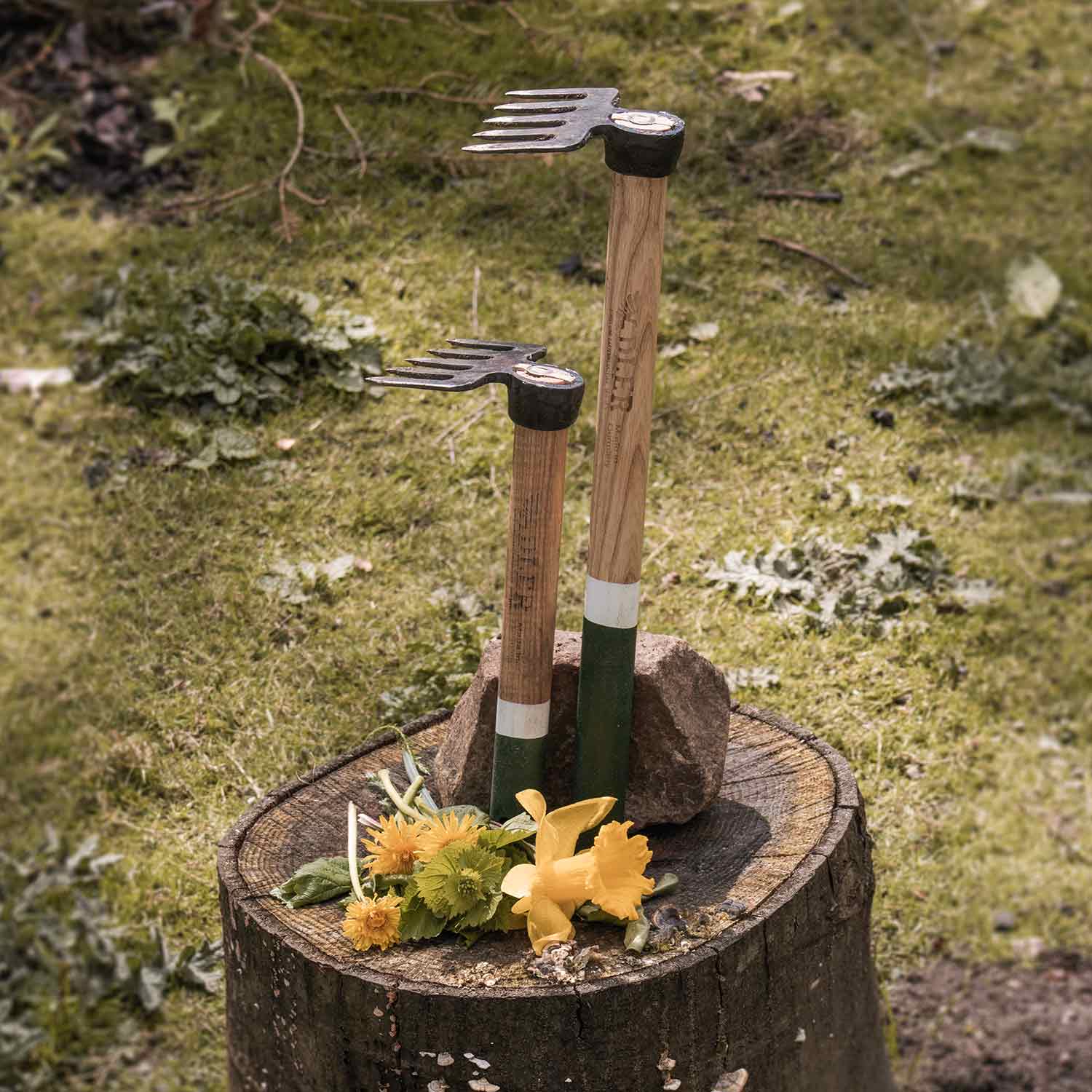 The "Mary" Hand Rake